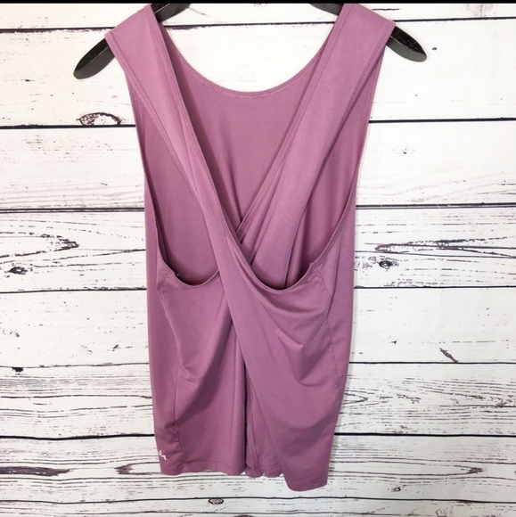 Cross Back - Picture 7 of 9